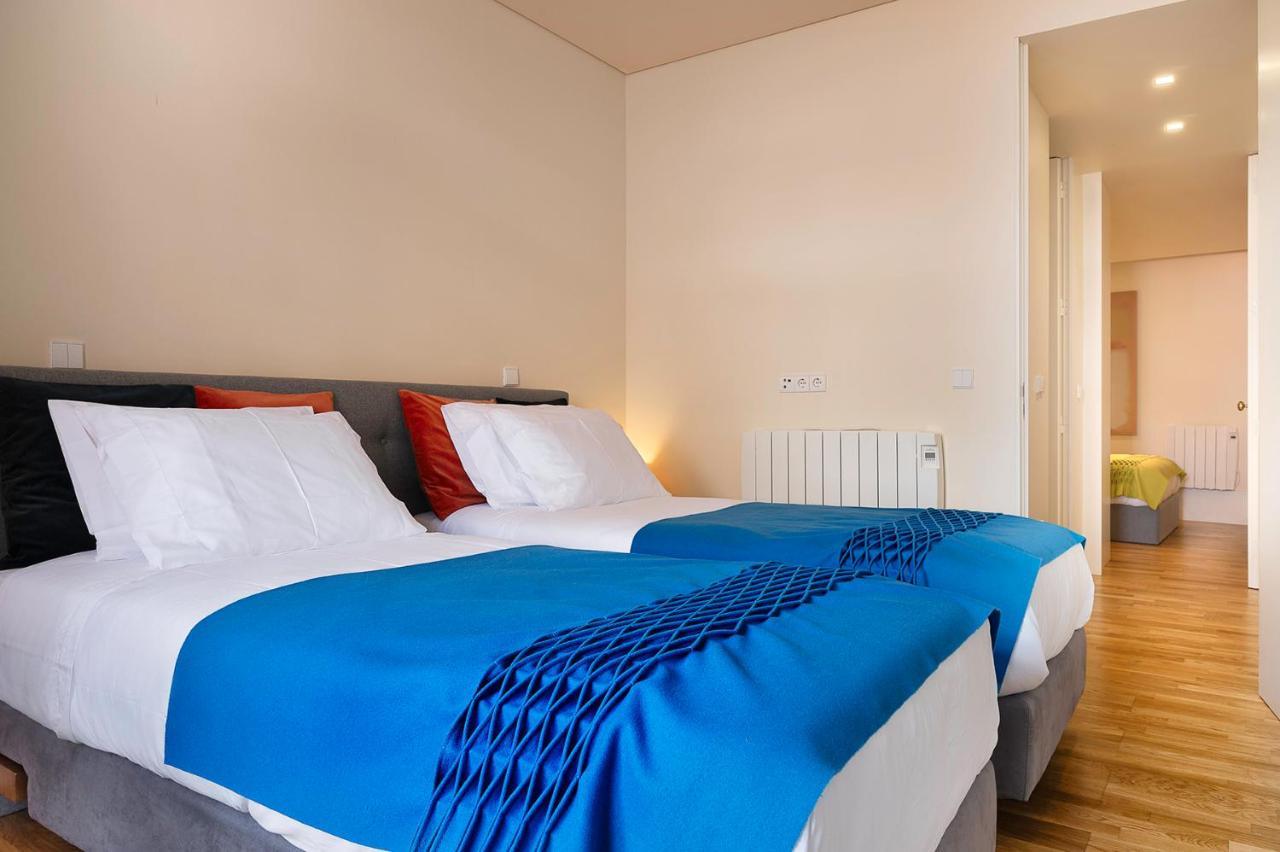 Ribeira Trendy Flat In Medieval Mercadores Street Porto Bagian luar foto
